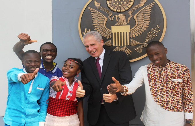 Congo : L’ambassadeur des Etats Unis rencontre les Lycéens à Brazzaville