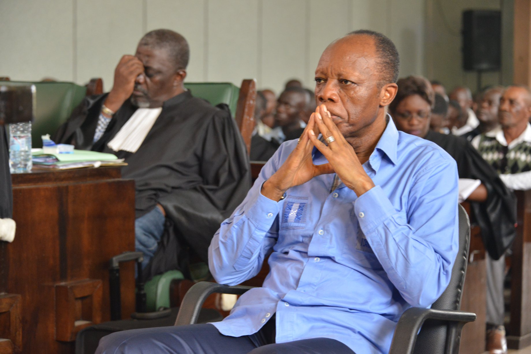 Affaire Mokoko : « Le fait que nous n’ayons pas répondu ne vaut pas acquiescement », Thierry Moungalla
