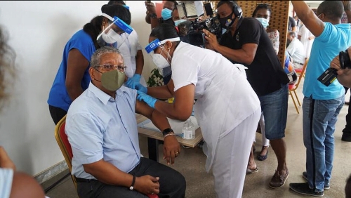 Covid-19 : une peur bleue du vaccin en Afrique