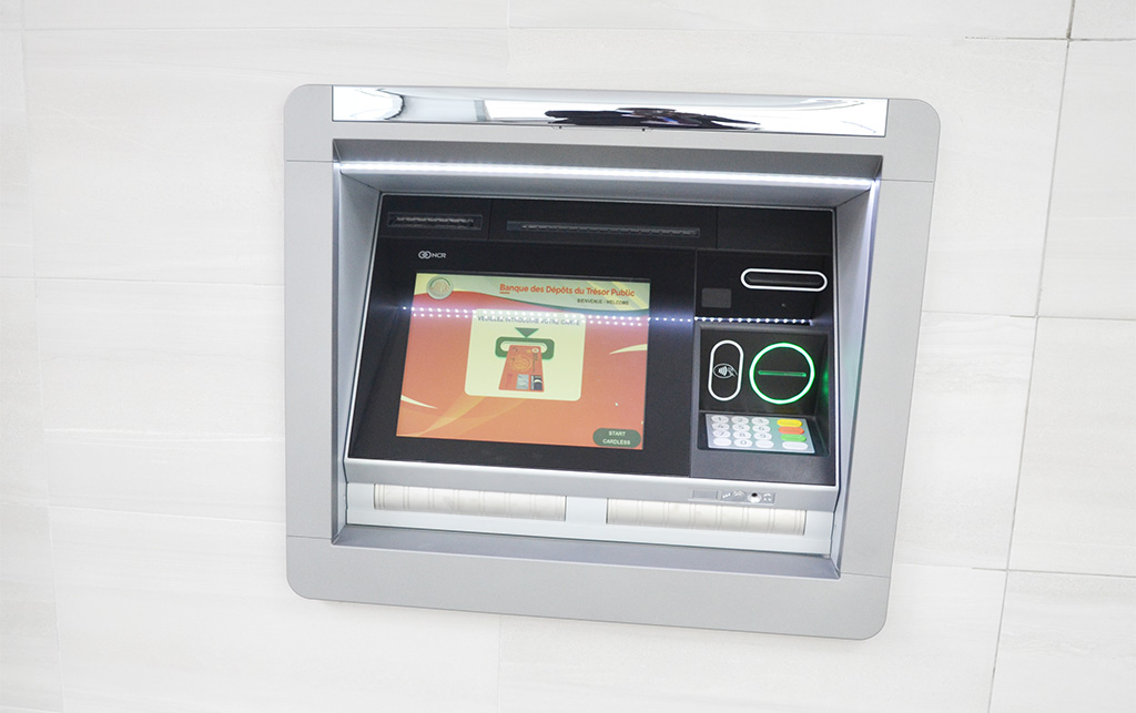 La banque du Trésor ivoirien inaugure 7 guichets automatiques ultra-modernes