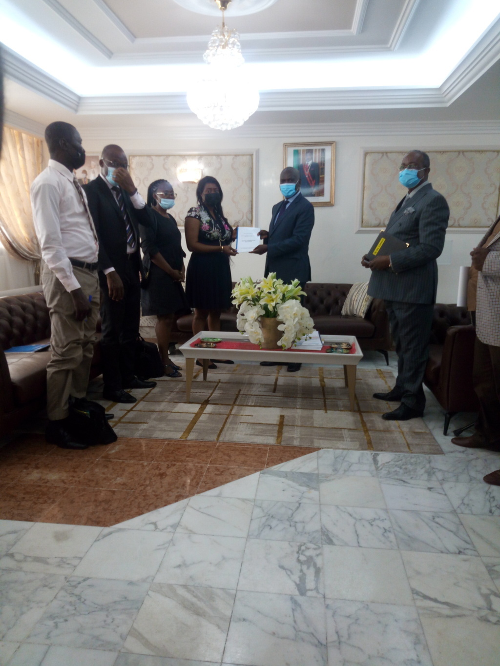 Congo-présidentielle 2021 : des observateurs déposent leurs rapports préliminaires au maire de Brazzaville