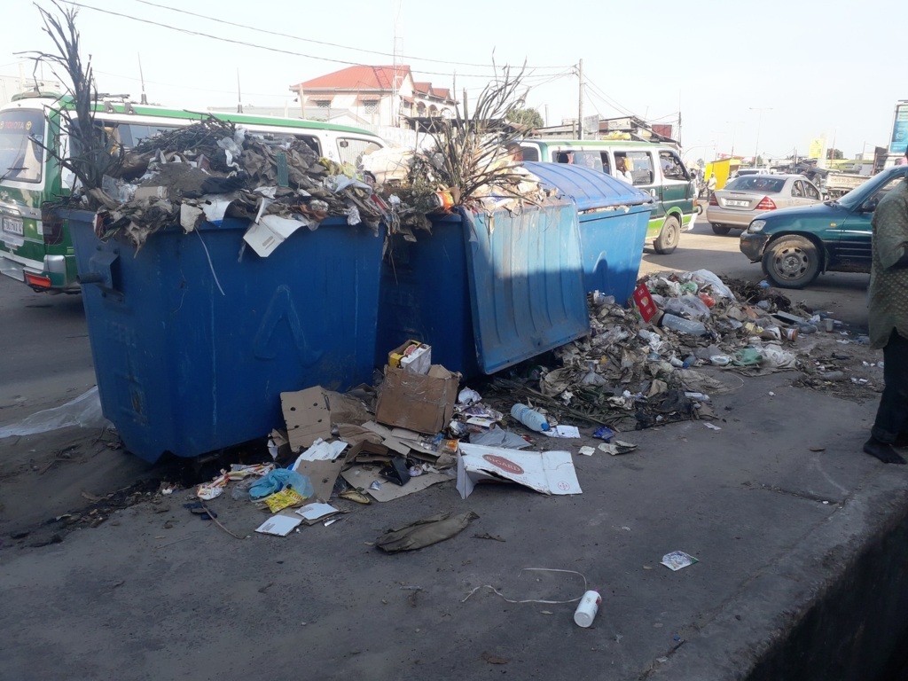 Congo : les ordures font la résistance à Pointe-Noire