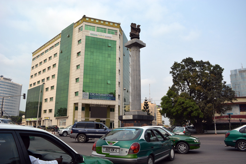 Ront point La Coupole, Brazzaville.