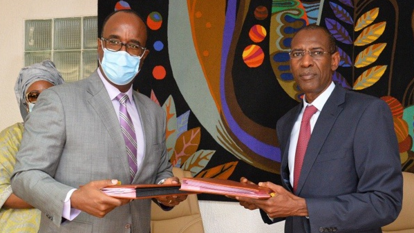 Le Sénégal signe quatre accords de financement avec la BM