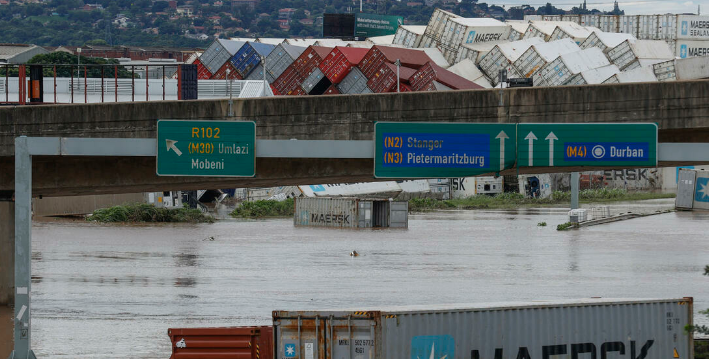 Af’Sud : les inondations endommagent 3.500 véhicules Toyota