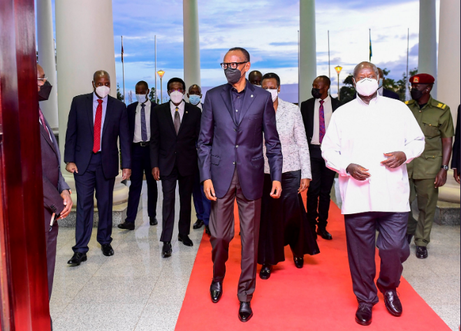 Rapprochement entre Kagamé et Museveni
