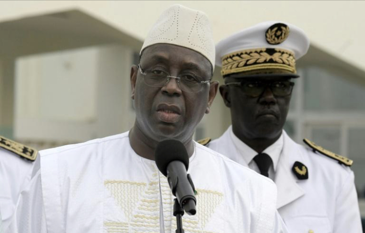 Sénégal : Macky Sall annonce un audit après la mort de 11 bébés