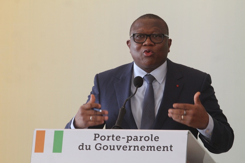 Militaires ivoiriens au Mali: Abidjan dénonce une «banalisation» de ses institutions
