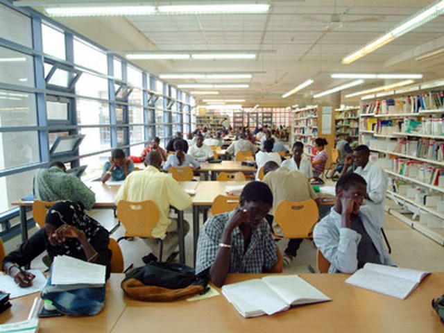 Congo : des étudiants inscrits en France n’ont toujours pas de passeports