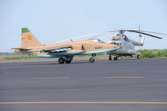 Mali: 2 morts dans le crash d’un avion de l’armée dans le nord