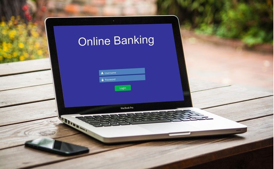 Comment fonctionne une banque en ligne ?