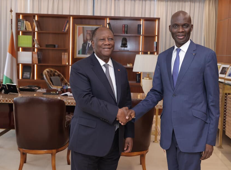 Côte d’Ivoire : l’ambassadeur du Burkina fait ses adieux à Ouattara