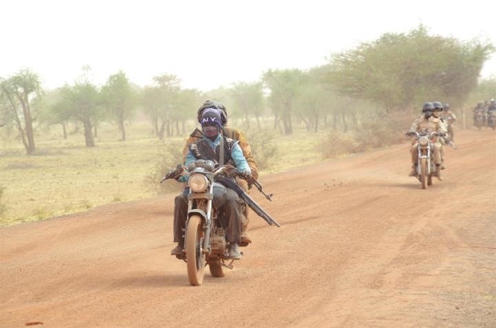 Burkina: les civils face aux représailles jihadistes