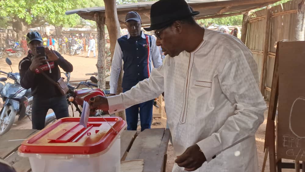 Législatives au Bénin : l’opposition l’emporte à Cotonou, le pouvoir garde sa majorité