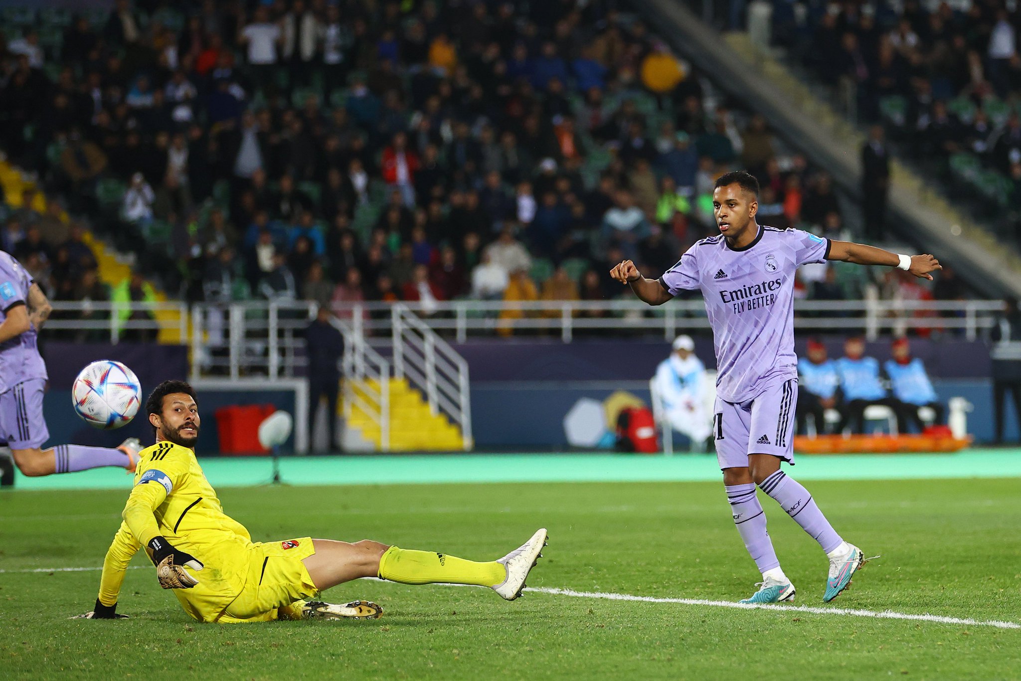 Mondialito : Le Real Madrid bat Al Ahly et se qualifie pour la finale