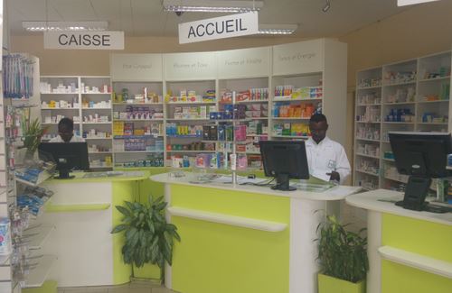 Congo : le syndicat national des pharmaciens face au ministre Gilbert Mokoki