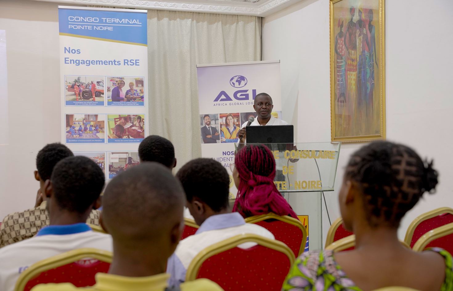 AGL et sa filiale participent au forum de l’orientation scolaire au Congo