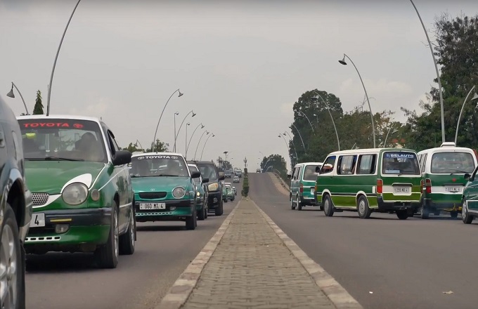 Congo : les transporteurs en commun menacent de grever