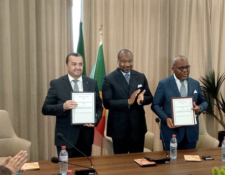 Hydrocarbures : un mémorandum signé entre le Congo et l’Algérie