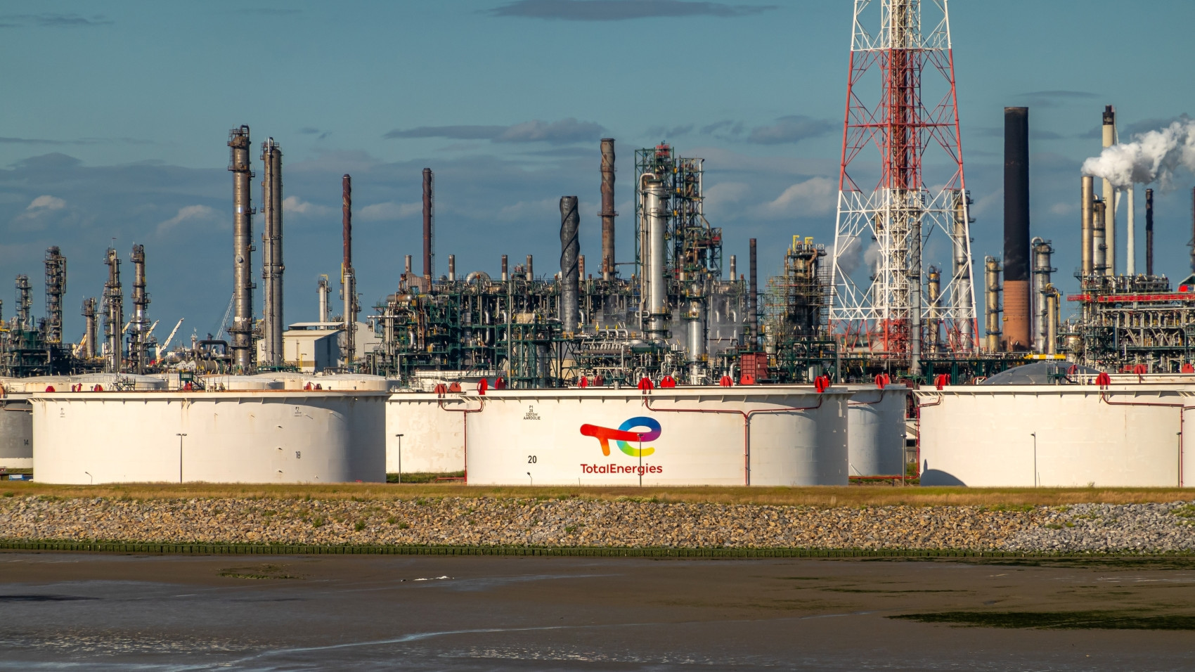 Congo : TotalEnergies va investir 360 milliards FCFA dans les hydrocarbures