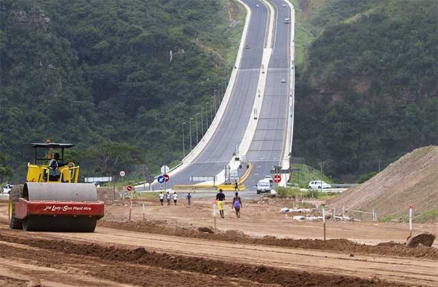 Congo : Denis Sassou N’Guesso fait le point des travaux des axes routiers