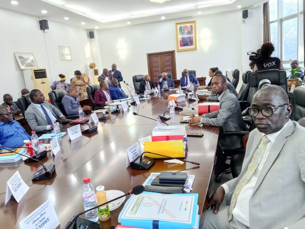 Congo : la CNI accorde des agréments définitifs à neuf sociétés